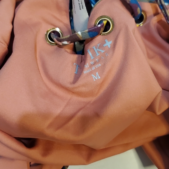 Tavik Monohan one piece - Picture 9 of 14